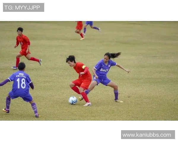 中国U18青年队迎战新西兰队力争胜利展现青春风采与足球实力